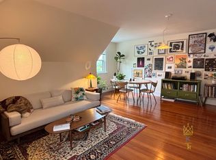 108 Francis St, Brookline, MA 02446