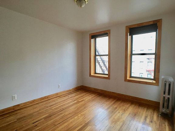 4th image of 65 Seaman Ave APT 4E