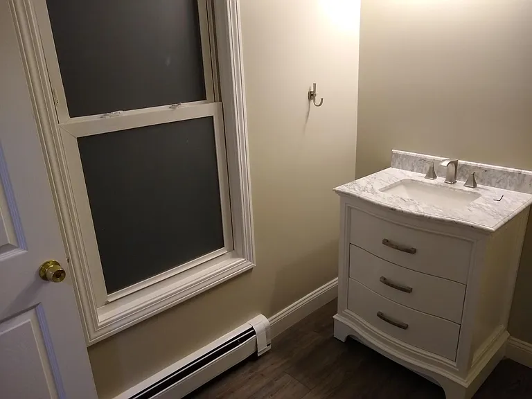 49 Westminster Ave #1 — Photo 35