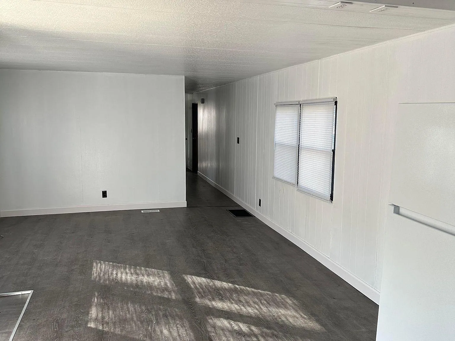 2 bed, 924 sqft, $1,000 — Photo 4