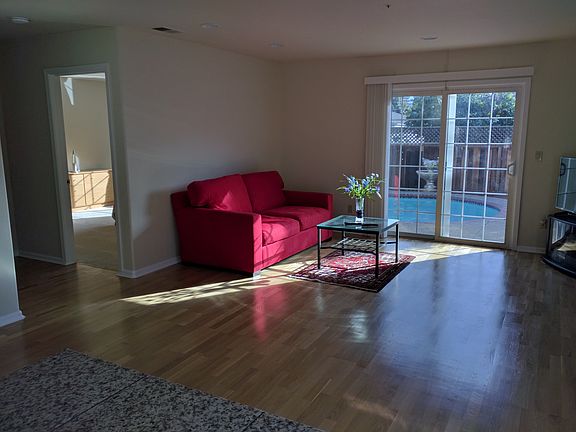 4th image of 376 Flora Vista Ave