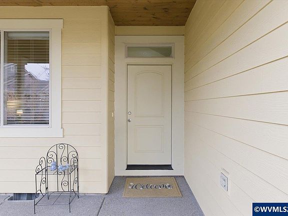 5th image of 323 Lydia Ln