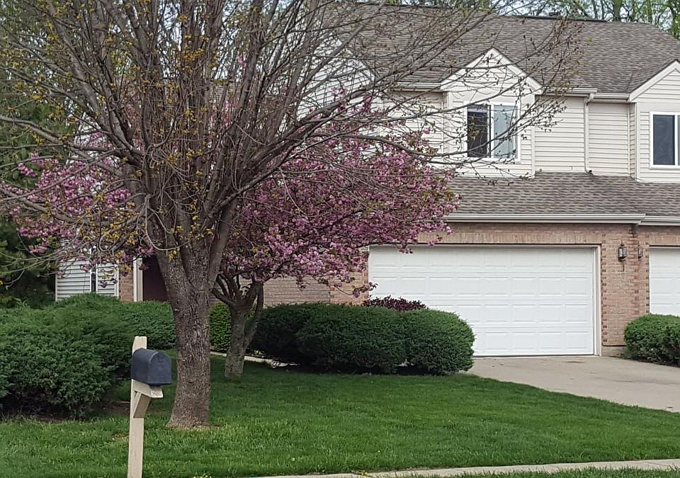 1st image of 32 Westhaven Dr