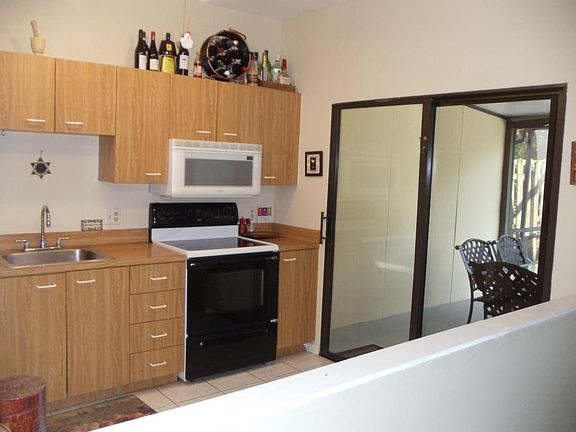 3rd image of 6421 Country Fair Cir