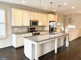 1 Tivoli Lake Ct, Silver Spring, MD 20906