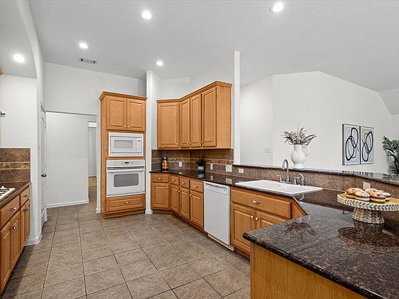 5th image of 5808 Terravista Dr