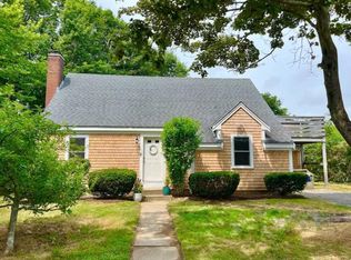 30 Curtis St UNIT 1, Falmouth, MA 02540