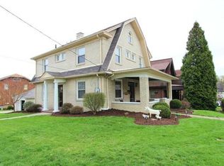 114 Overlook Dr, Pittsburgh, PA 15216