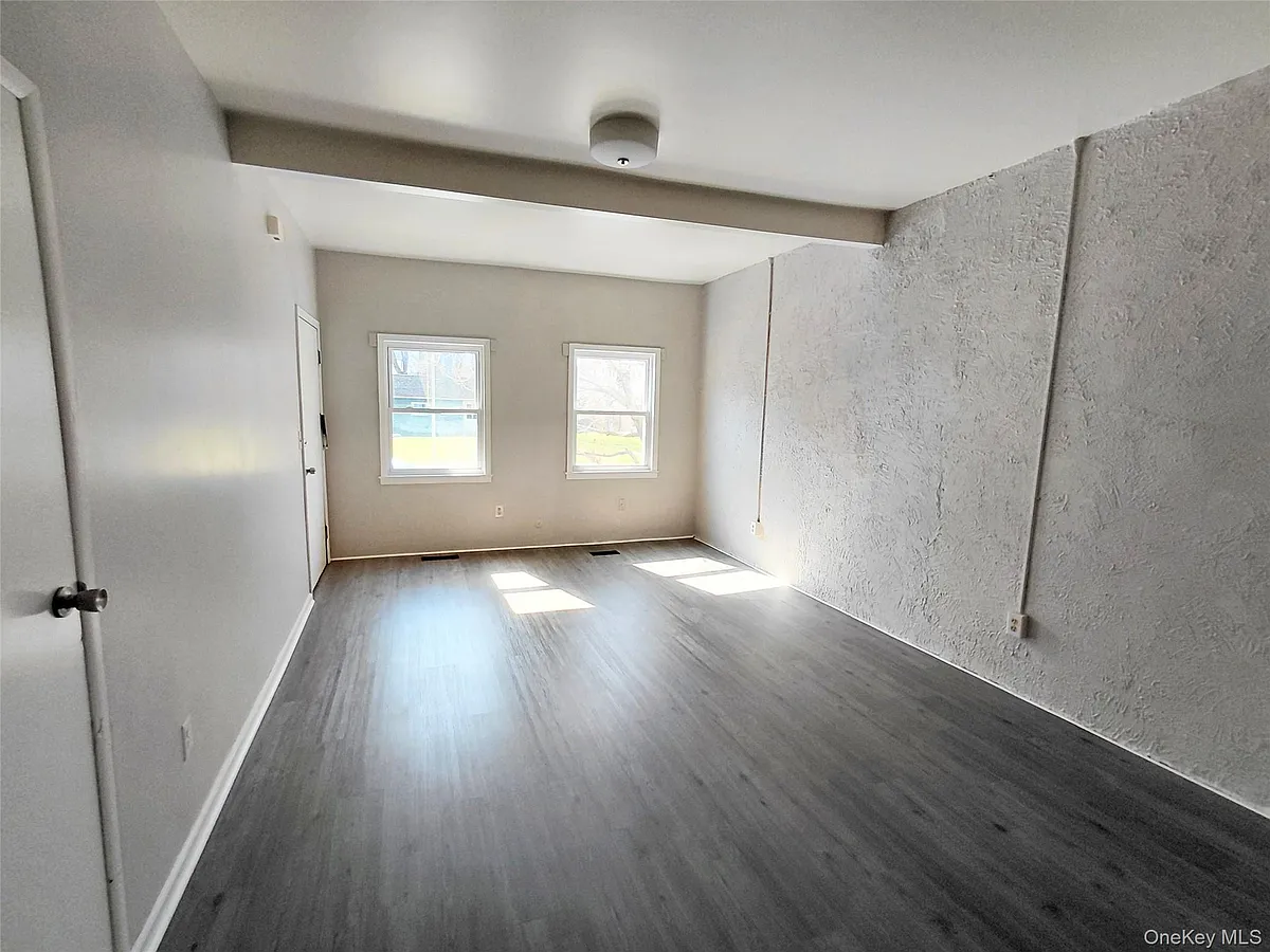 Building Photo - 79 Franklin St #303