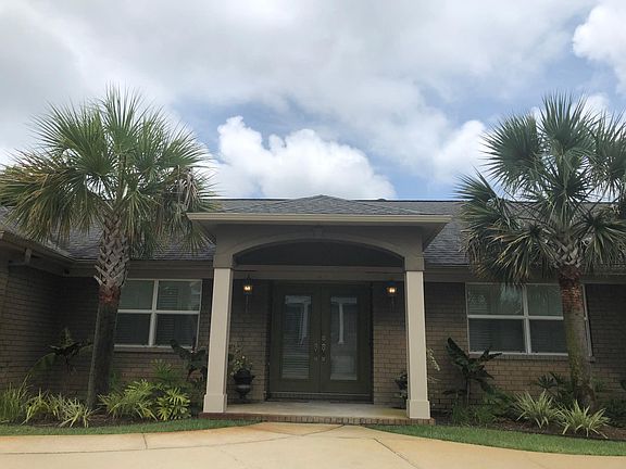 3rd image of 952 Aquamarine Dr