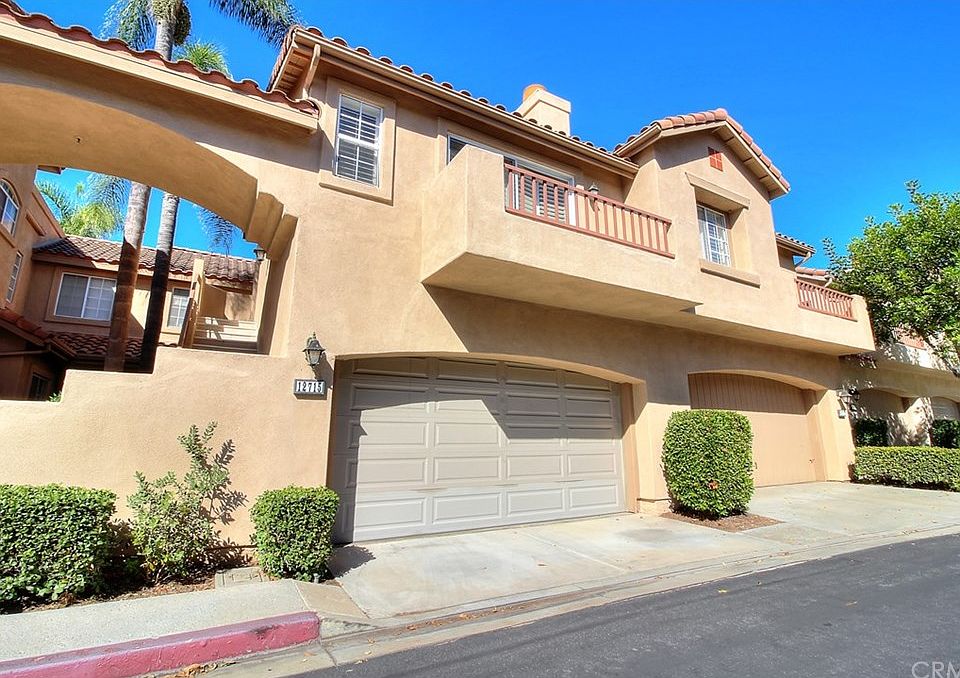 1st image of 12715 Doral