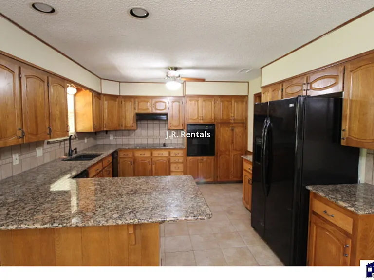 3007 Homer Cir — Photo 16