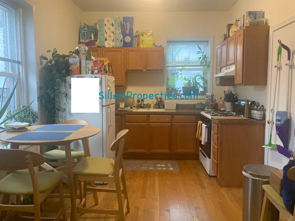 64 Vinal Ave #A1, Somerville, MA 02143