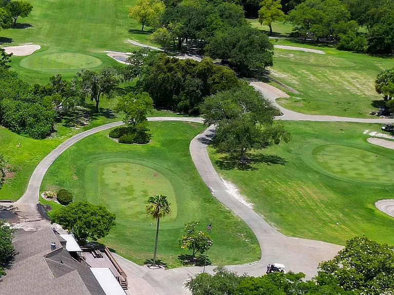 13009 Club Dr — Photo 46