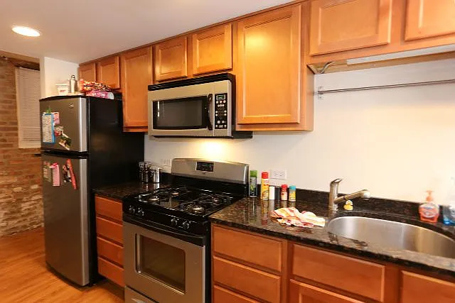 2513 N Southport Ave #6H — Photo 3