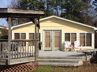 1064 Blueberry Bush Rd, Summerton, SC 29148