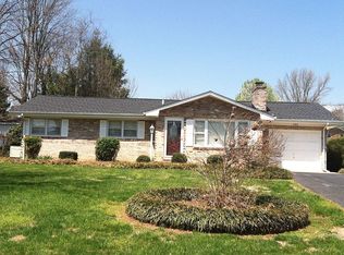 300 Bonita Dr, Johnson City, TN 37604