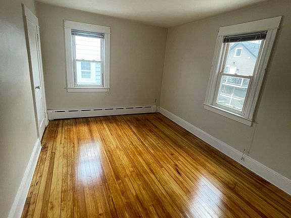 2nd image of 390 Pleasant Ave Floor 2