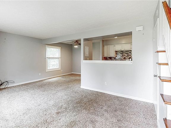 3rd image of 125 Ivy Hill Ln #C-6