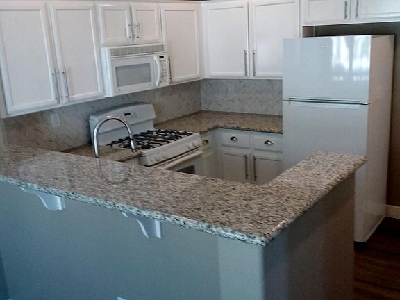 Remodeled kitchen (granite countertops)