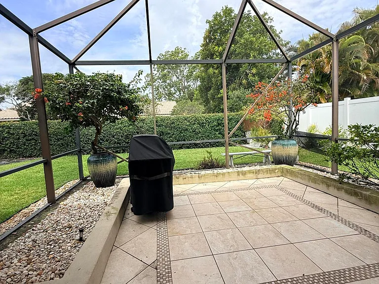3509 NW 26th Ct — Photo 31