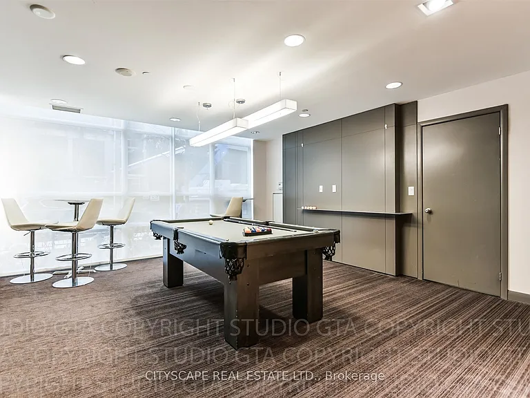 15 Bruyeres Mews #411 — Photo 22