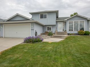 1712 N McMillan, Greenacres, WA 99016