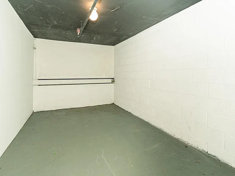 1113 N Old Woodward Ave #38 — Photo 26