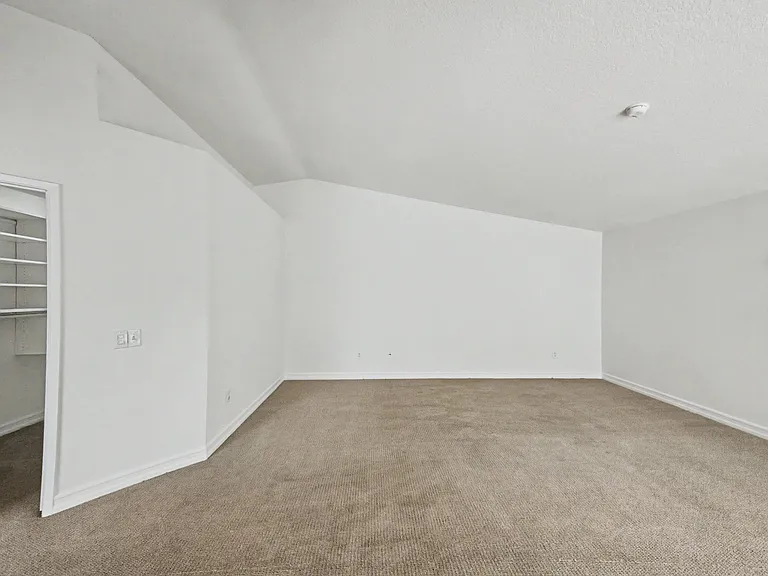 4258 Flintlock Ln — Photo 14