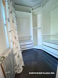 Rented by Northside Plaza Inc.