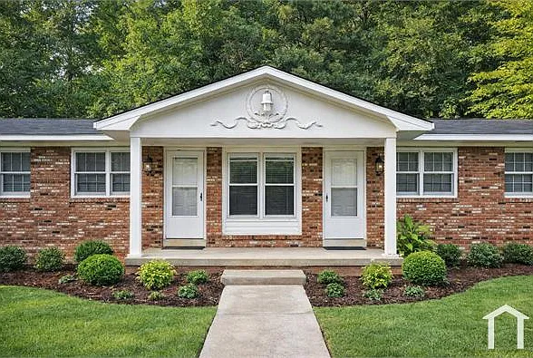 850 Magnolia Ave