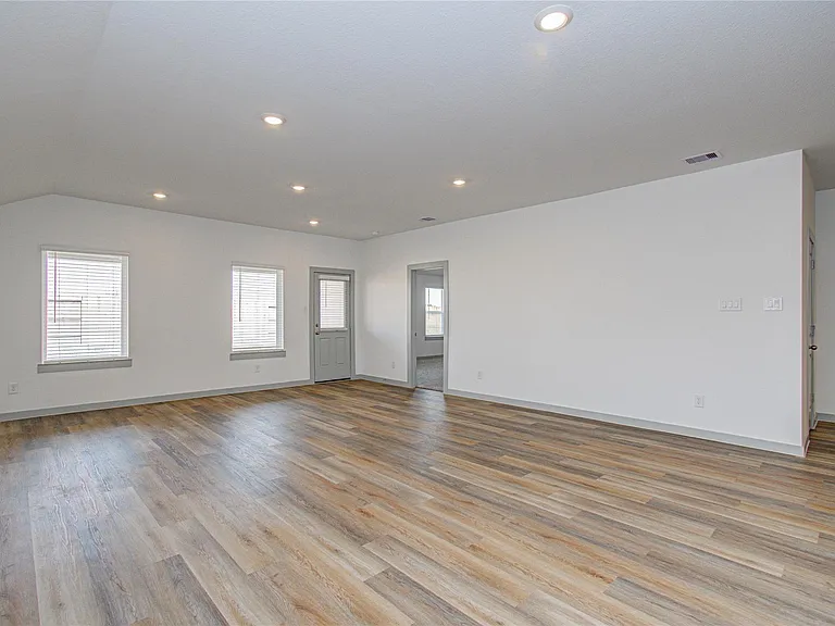 13922 Bay Crst — Photo 25