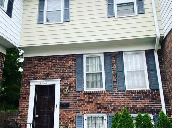 4062 Hanson Oaks Dr, Hyattsville, MD 20784