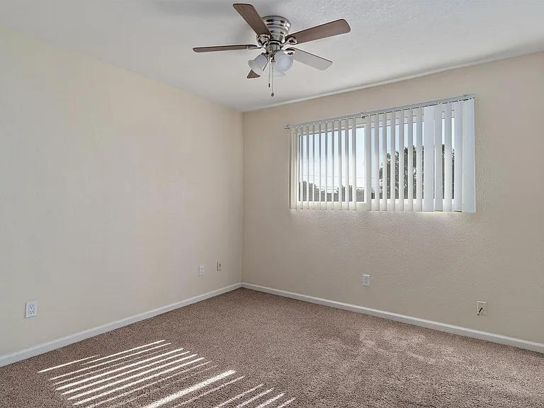 Upstairs Bedroom 2
