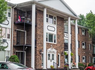 7450 Boulder Bluff Dr APT 60, Jenison, MI 49428