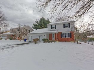 8 Highland Ct, Albany, NY 12203