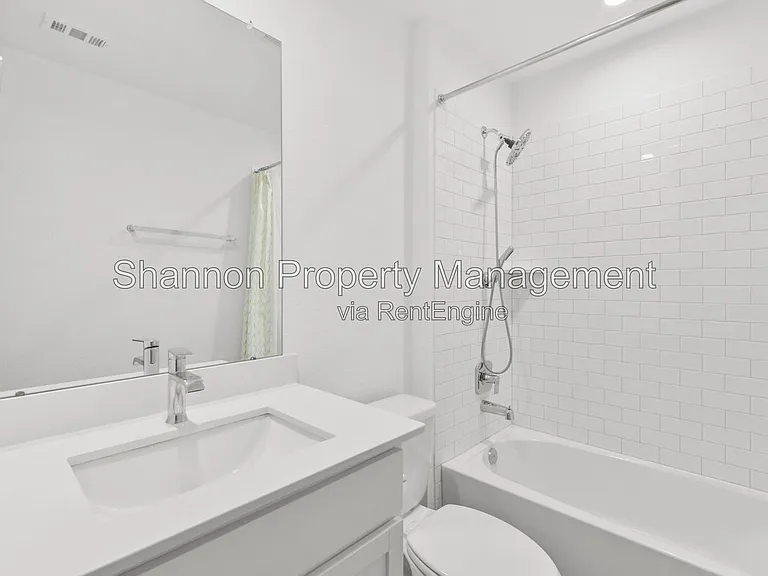 7915 Murciana Dr — Photo 7
