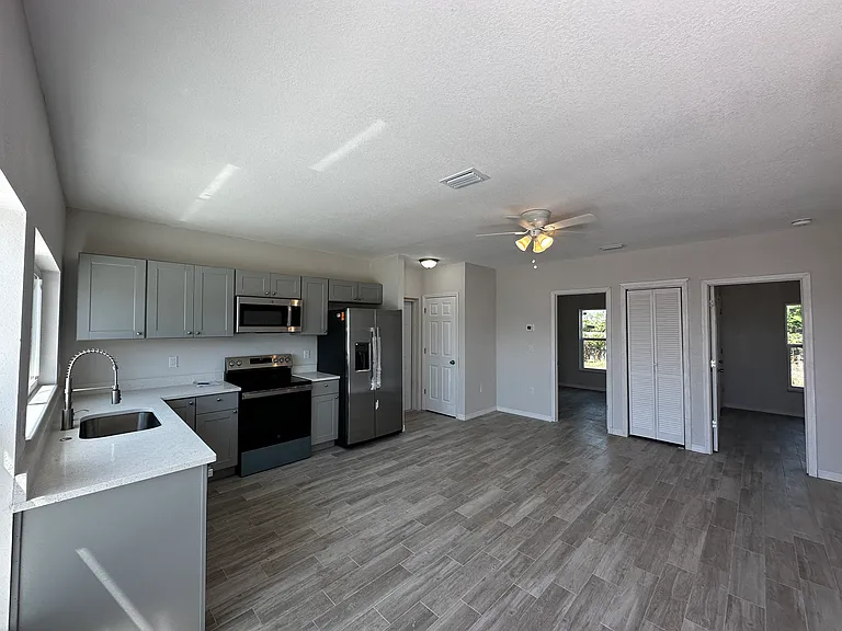 7701 Nixon Ave — Photo 7