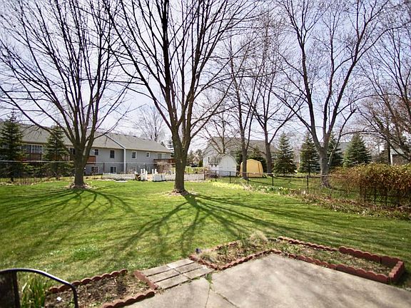 4th image of 30 Bellwood Dr