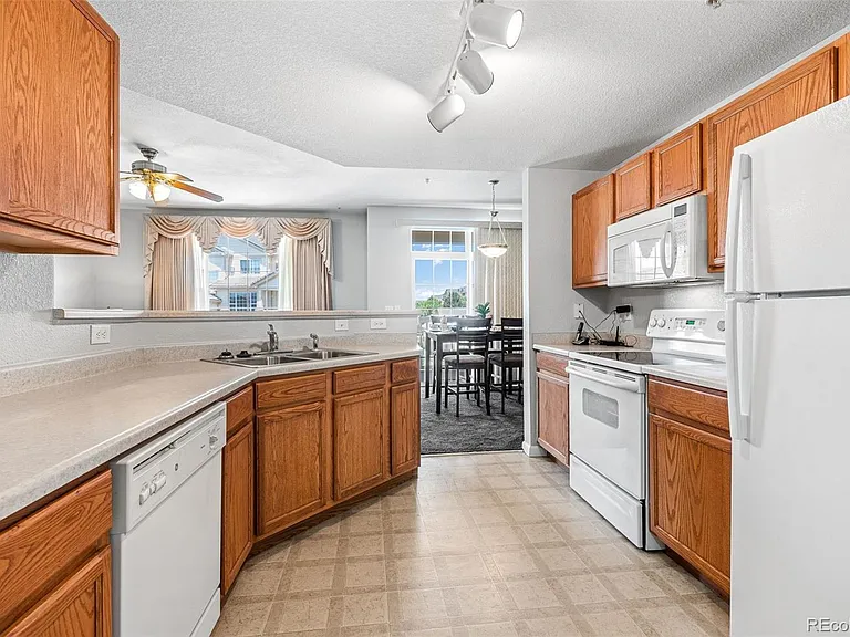 5704 N Gibralter Way #7-201 — Photo 9