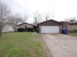 2702 Shawn Dr, Denison, TX 75020