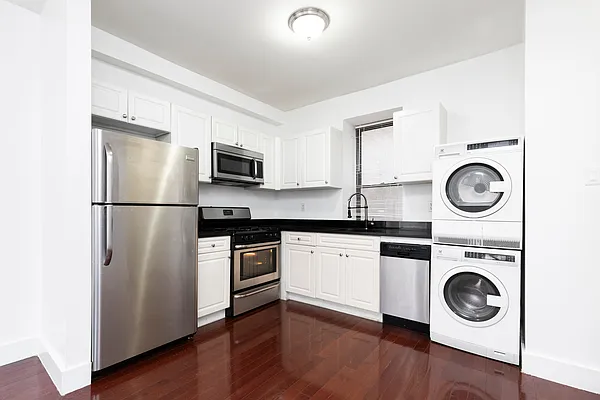 Rented by Platinum Properties | media 2