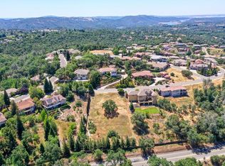 1715 Ridgeview Cir, Auburn, CA 95603