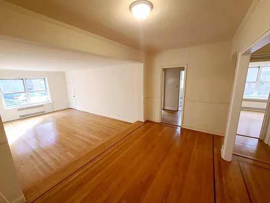 Rented by Metro Garden Realty NYC | media 5