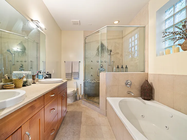 1106 N Paulina St #1D — Photo 11