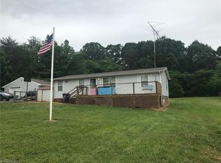 2044 Brittany Trl, Pleasant Garden, NC 27313