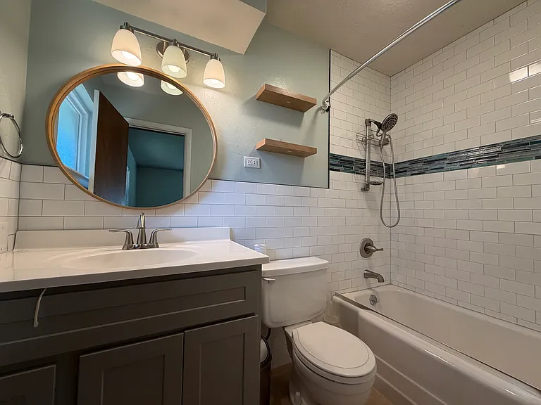 2517 Chateau Dr — Photo 18