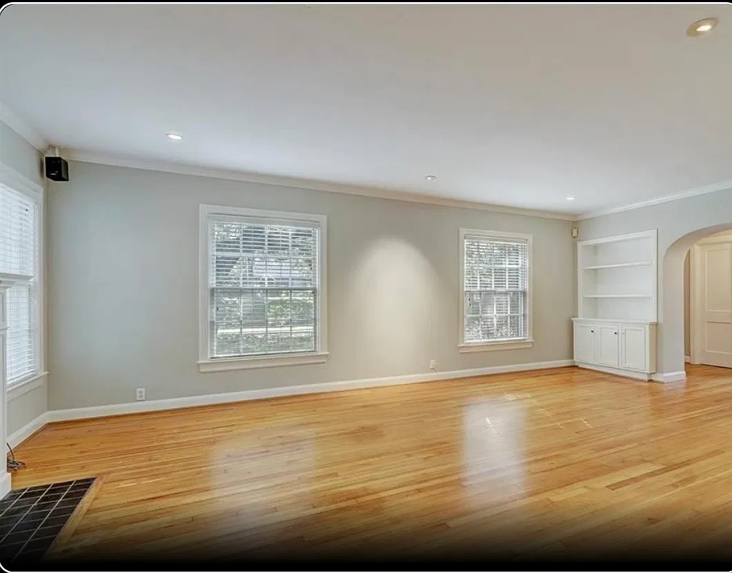 4 bed, 2.5 bath, 2613 sqft, $10,800 — Photo 4