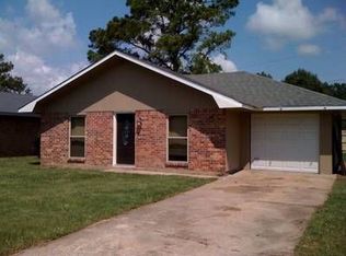 25657 Rosedown Dr, Denham Springs, LA 70726