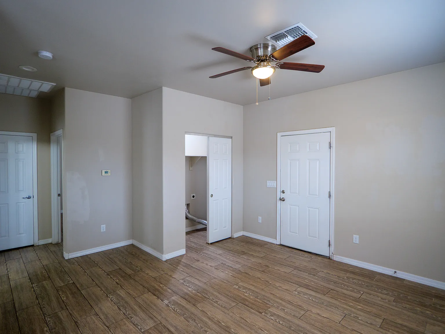 2 bed, 803 sqft, $1,195 — Photo 3